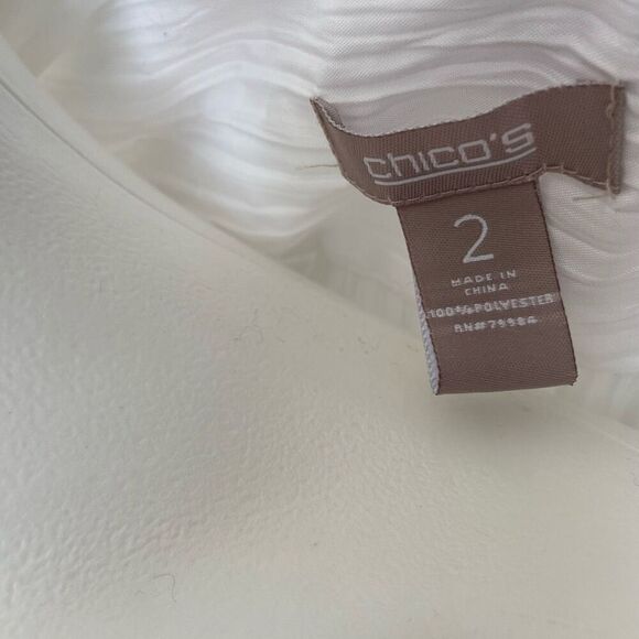 Chicos sz 2 white plisse button down - Picture 6 of 10